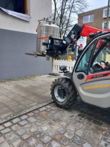 Gabelstapler, Arbeitsbühne, Treppensteiger, Sackkarre, Service München Linde, Manitou, Zonzini News, Wir schaffen das!